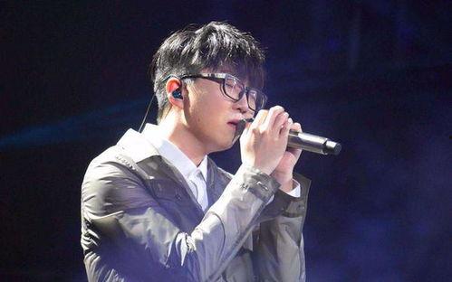 毛不易有啥背景,从平凡少年到音乐才子的蜕变之路